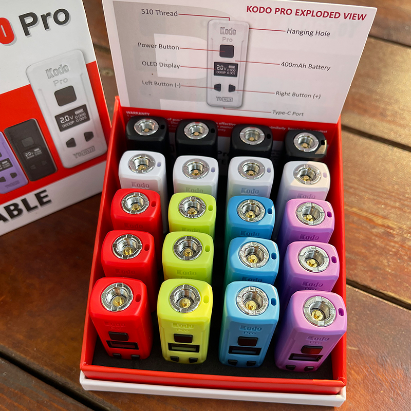 Koo pro e-cig starter kit featuring Yocan Kodo Pro Battery. --> Koo pro e-cig starter kit featuring Yocan Kodo Pro Battery.